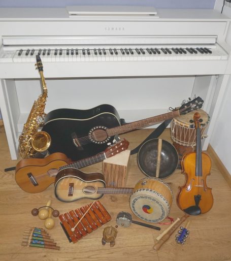 Aufstellung mit Musik